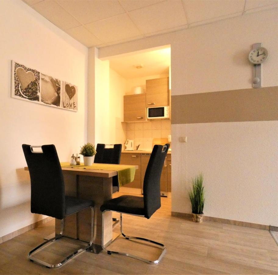 Schlossgartenpassage Ohrdruf Eksteriør billede